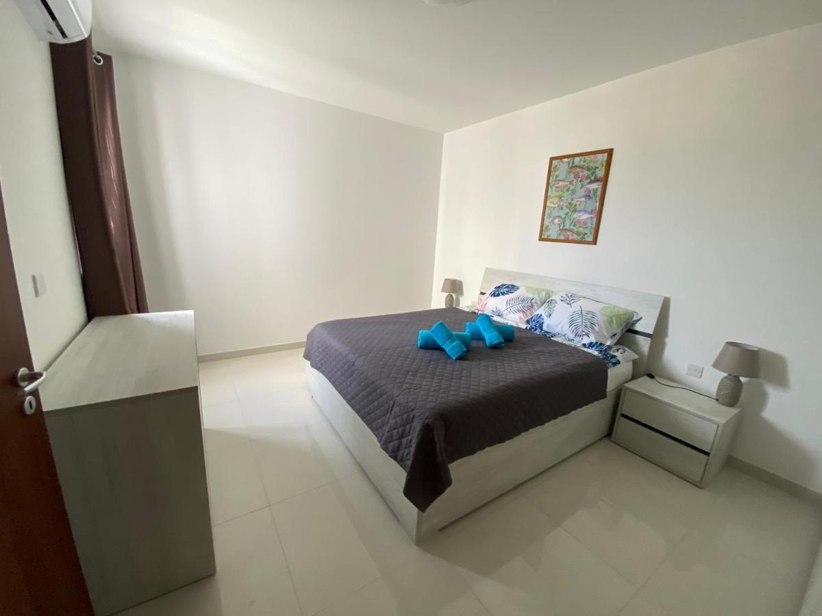 Sunshine Apartments Mellieha - Modern Three Bedroom Apartment - Apt No 2 Zewnętrze zdjęcie