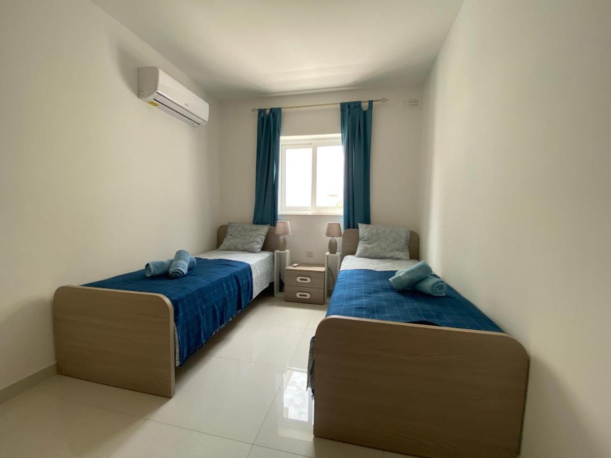Sunshine Apartments Mellieha - Modern Three Bedroom Apartment - Apt No 2 Zewnętrze zdjęcie